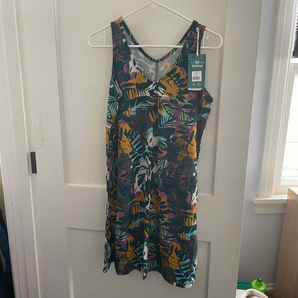 Tentree women's Pipa dress, floral